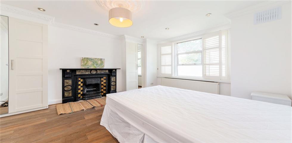 			4 Bedroom, 2 bath, 1 reception House			 Riffel Road, Willesden Green